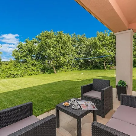 Viki Holiday home Porec