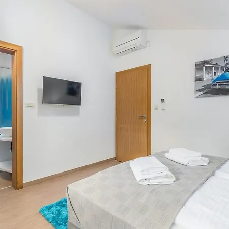 Viki Holiday home Porec